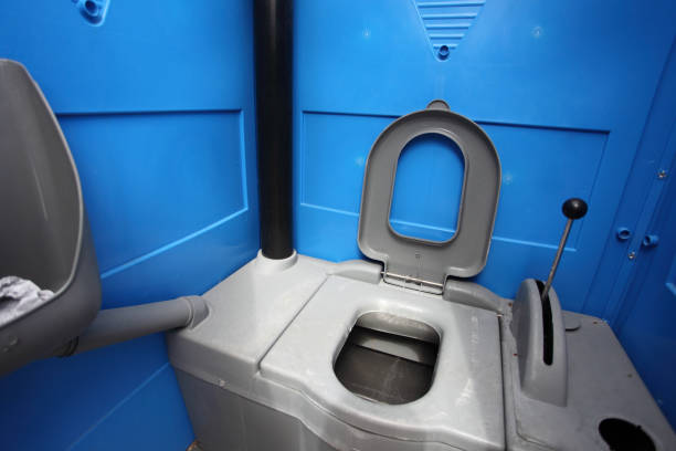 Portable Toilet Options We Offer in Fivepointville, PA
